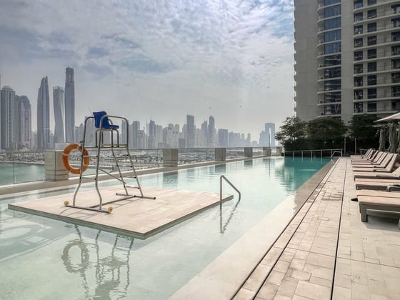 Beachfront Escape | Skyline & Sea Views | Marina Vista T2, picture 27
