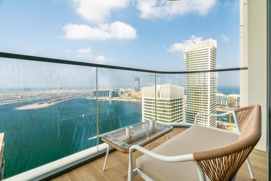 Beachfront Escape | Skyline & Sea Views | Marina Vista T2, picture 3