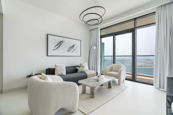 Beachfront Escape | Skyline & Sea Views | Marina Vista T2, picture 7