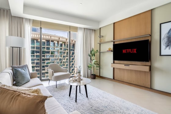 Elegant Downtown | Walk to Dubai Mall | The Address Opera T2, picture 6