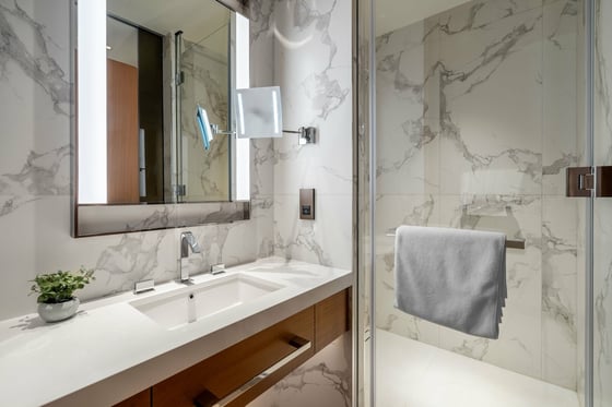 Elegant Downtown | Walk to Dubai Mall | The Address Opera T2, picture 22