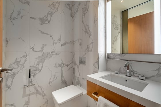 Elegant Downtown | Walk to Dubai Mall | The Address Opera T2, picture 23