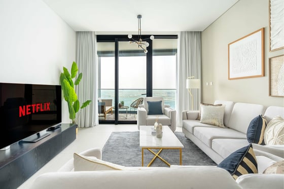 Chic Seaside Escape | Steps to JBR Beach | The Address JBR, picture 7