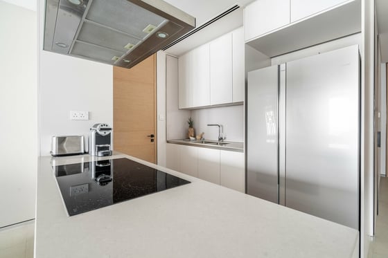 Chic Seaside Escape | Steps to JBR Beach | The Address JBR, picture 13