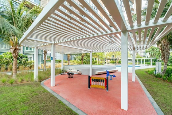 Ain Dubai Views | Modern Elegance | Bluewaters Residences, picture 23