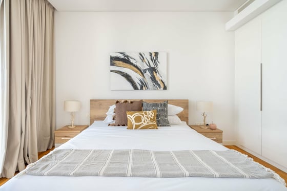 Ain Dubai Views | Modern Elegance | Bluewaters Residences, picture 6