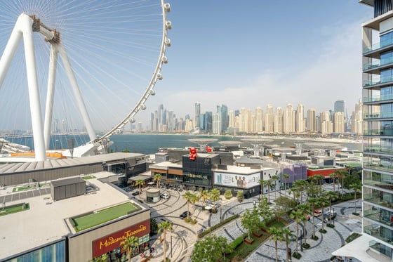 Ain Dubai Views | Modern Elegance | Bluewaters Residences, picture 17