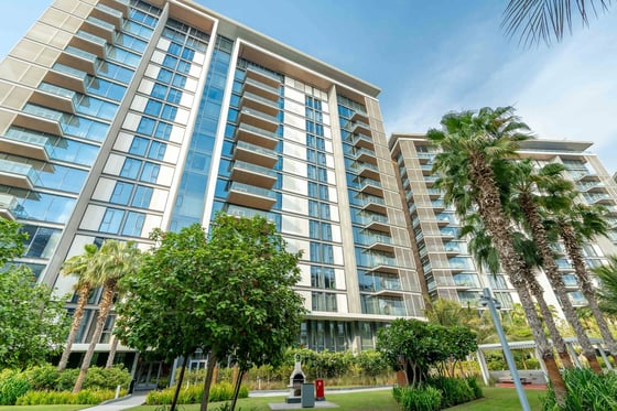 Ain Dubai Views | Modern Elegance | Bluewaters Residences, picture 19