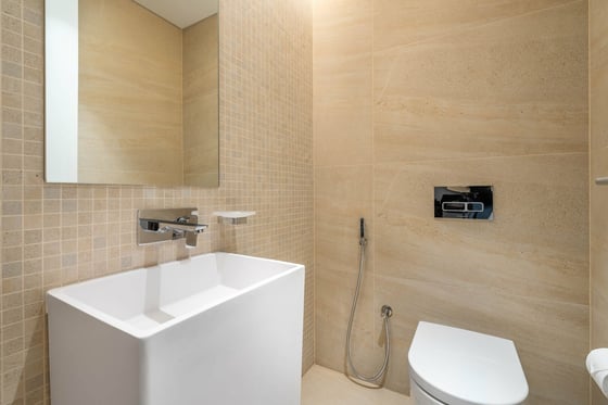 Ain Dubai Views | Modern Elegance | Bluewaters Residences, picture 14