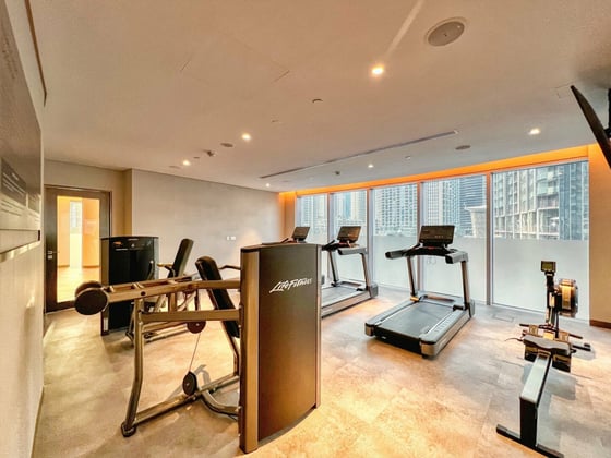 Downtown Luxury Stay | Burj Khalifa Views | Opera Grand, picture 50