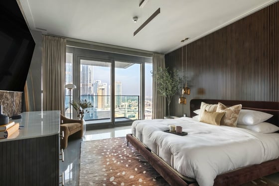 Downtown Luxury Stay | Burj Khalifa Views | Opera Grand, picture 3