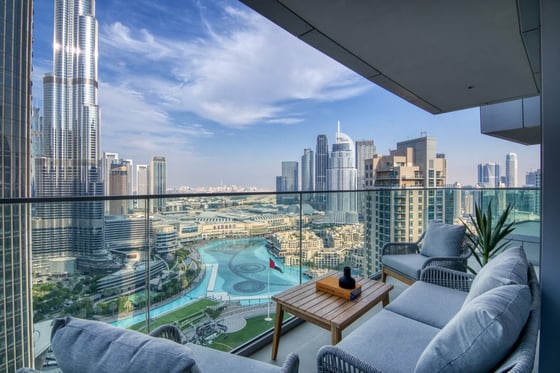 Downtown Luxury Stay | Burj Khalifa Views | Opera Grand, picture 1