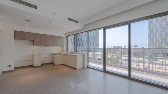 Vacant | Pool View | Bright l Exclusive listing, picture 4