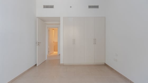 Vacant | Pool View | Bright l Exclusive listing, picture 21