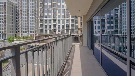 Vacant | Pool View | Bright l Exclusive listing, picture 9