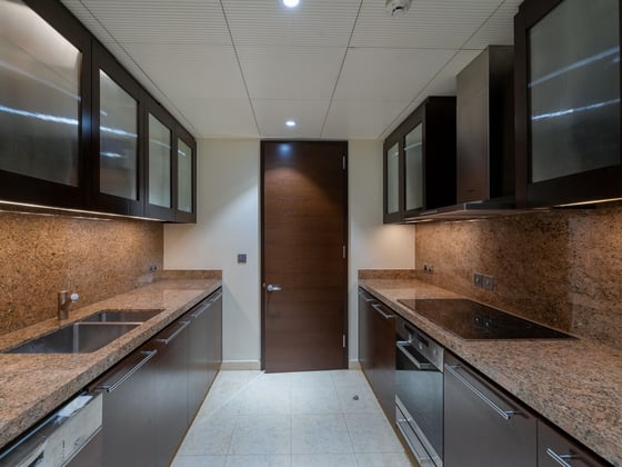 Sky-High Luxury | Exclusive 2BR | Burj Khalifa, picture 4