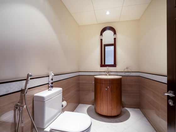 Skyline Luxury | High Floor | Premium Amenities, picture 15