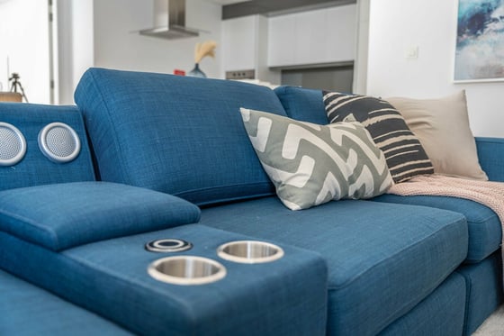 Island Lights | Prime Location | Bluewaters 9, picture 2