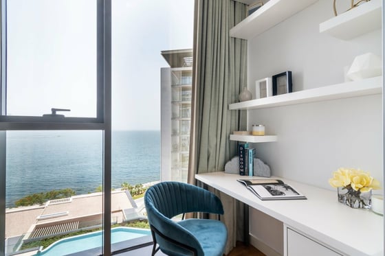 Seaside Charm | Modern Comfort | Bluewaters 4, picture 22