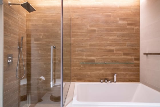 Seaside Charm | Modern Comfort | Bluewaters 4, picture 35