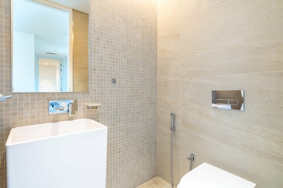 Seaside Charm | Modern Comfort | Bluewaters 4, picture 20