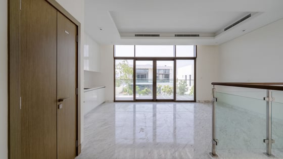 Exclusive Luxury | Private Pool | District One, picture 10