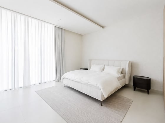 On Main Lagoon | Brand New | Open To Offers, picture 6