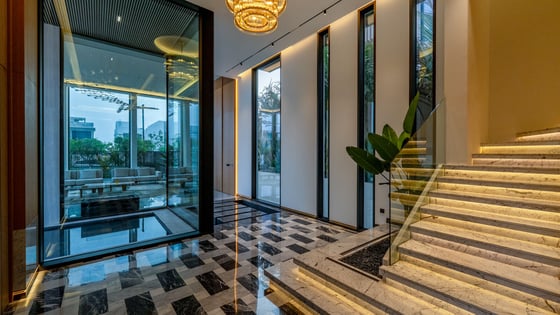 Ultra-Luxurious Villa in La Mer South, picture 9