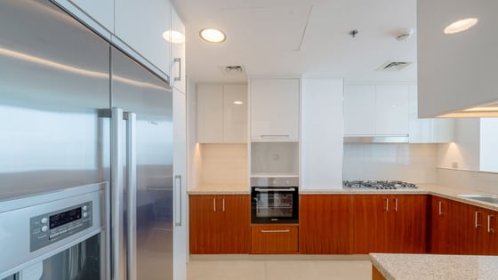 Exclusive| Burj and Fountain views | Vacant | On Higher Floor, picture 7