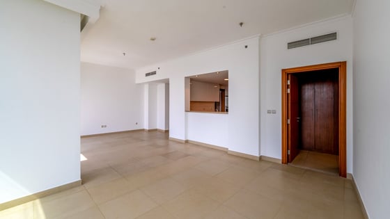 Exclusive| Burj and Fountain views | Vacant | On Higher Floor, picture 4
