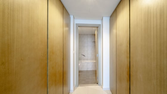 Skyline Luxury | Fully Furnished | Community Views, picture 12