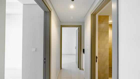 Skyline Luxury | Fully Furnished | Community Views, picture 8