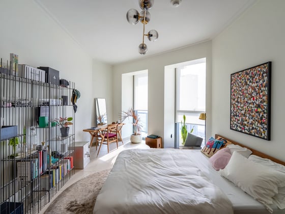 Elegant Contemporary Apartment in Downtown Dubai, picture 9