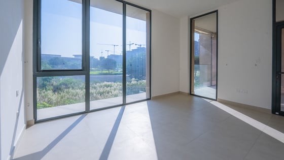 Golf course View | Single row | Vacant | Rooftop, picture 9