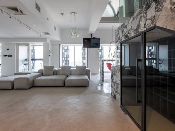 Full Marina View | Fully renovated 3BR Duplex | VOT, picture 7