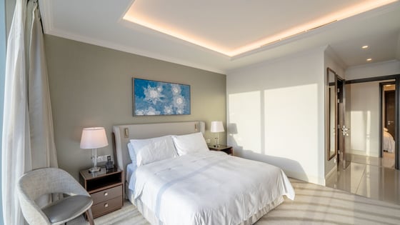 Skyline Serenity | Luxurious Living | 3-Bedroom Apartment, picture 10