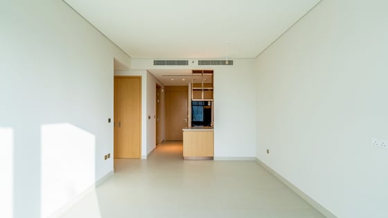 Skyline Serenity | Fully Furnished | Luxury Living, picture 3