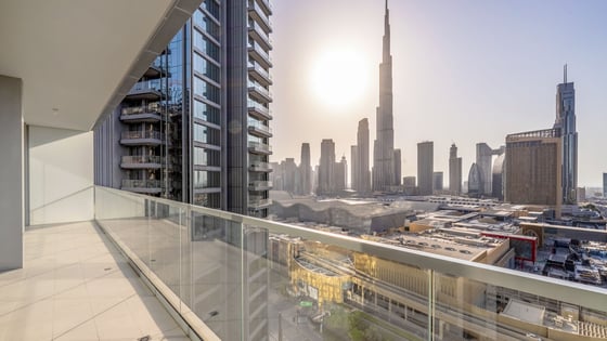 Skyline Luxury | Fully Furnished | Prime Location, picture 17