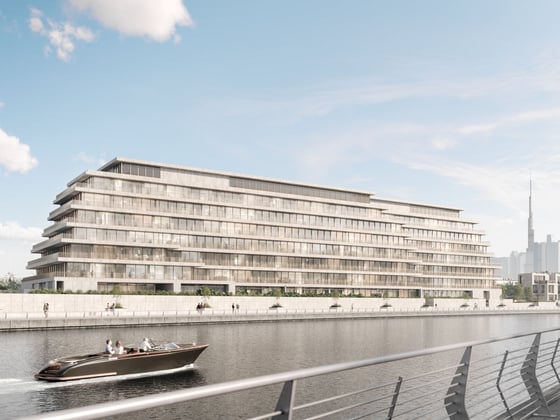 Elegant Eden House Apartment with Canal Views, picture 2