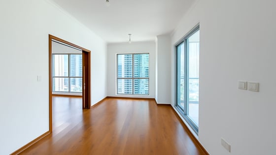 Skyline Sanctuary | Luxurious 3-Bedroom Apartment | Exceptional Amenities, picture 8