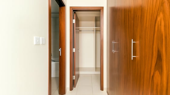 Skyline Sanctuary | Luxurious 3-Bedroom Apartment | Exceptional Amenities, picture 15