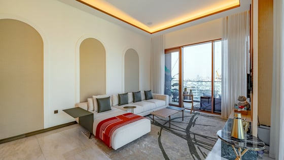 High-End Apartment on the Dubai Water Canal, picture 5