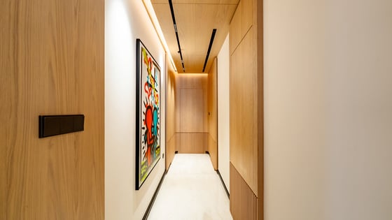 High-End Apartment on the Dubai Water Canal, picture 10