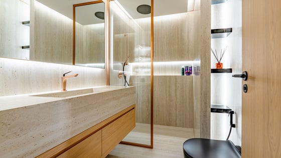 High-End Apartment on the Dubai Water Canal, picture 19