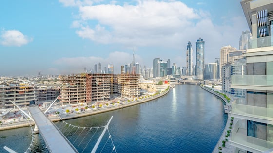 High-End Apartment on the Dubai Water Canal, picture 27