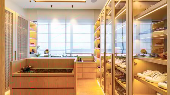 High-End Apartment on the Dubai Water Canal, picture 22
