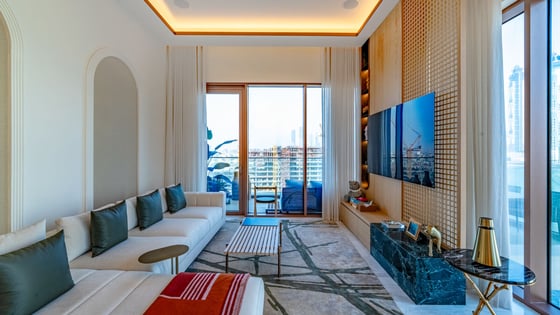 High-End Apartment on the Dubai Water Canal, picture 4