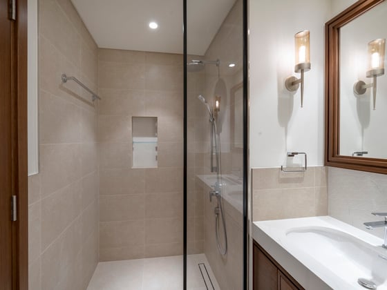 1 Level Below Penthouse, Marina and Full Palm View, picture 13