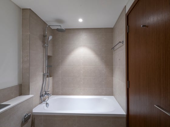 1 Level Below Penthouse, Marina and Full Palm View, picture 14