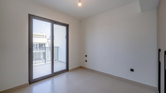 3 Bed + Maid with Private Garden, Brand New, picture 8